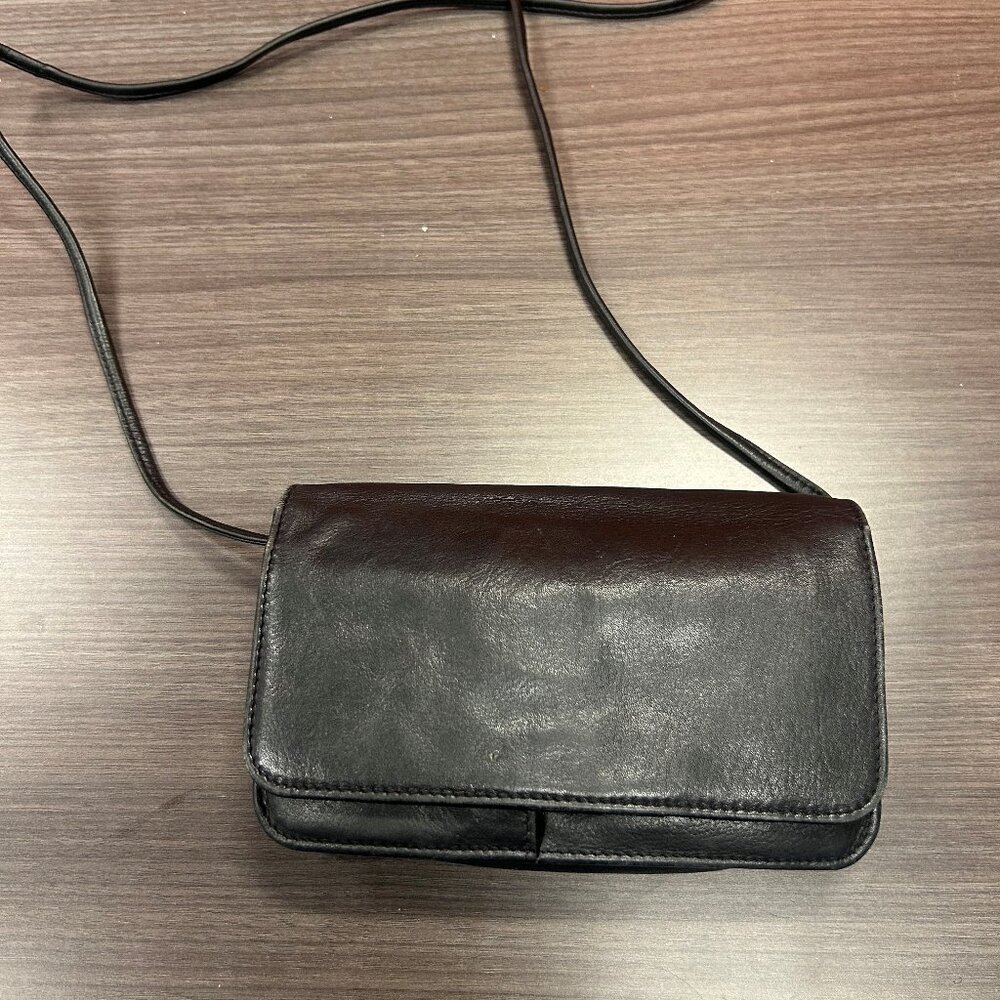 New York ili Leather Crossbody Organizer Purse - Picture 1 of 5